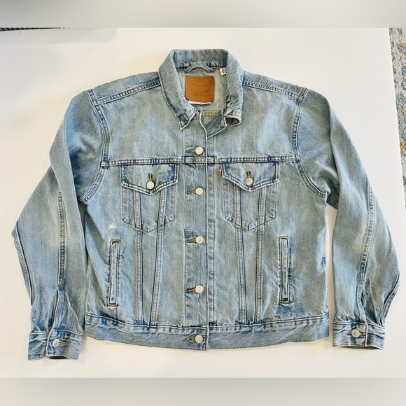 Vintage Style Levi’s Denim Jacket – Classic Trucker Style Size Large - Picture 1 of 12